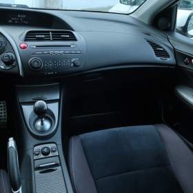 Foto inzerátu Honda Civic 1.8 i