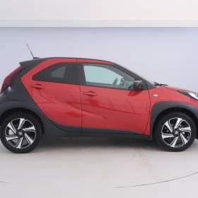 Foto inzerátu Toyota Aygo X 1.0