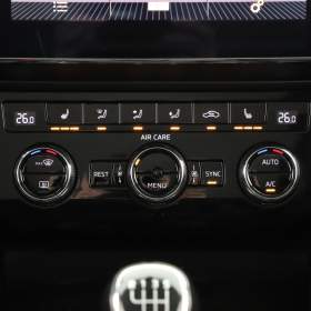 Foto inzerátu Škoda Superb 2.0 TDI