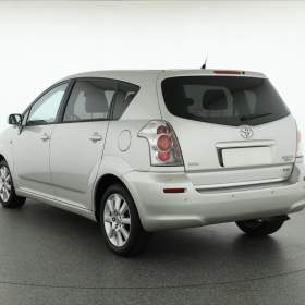 Foto inzerátu Toyota Corolla 2.2 D-4D