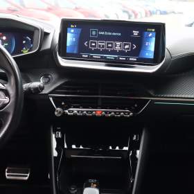 Foto inzerátu Peugeot e-208 50 kWh