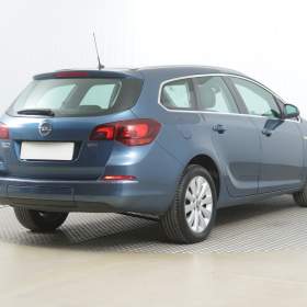 Foto inzerátu Opel Astra 2.0 CDTI