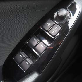 Foto inzerátu Mazda 3 2.0 Skyactiv-G