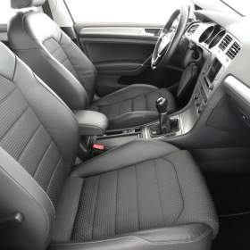 Foto inzerátu Volkswagen Golf 1.2 TSI