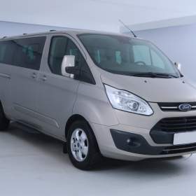 Ford Tourneo Custom 2.0 EcoBlue / 19652141