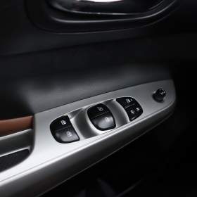 Foto inzerátu Dongfeng DF6 Renault 2.3 dCi 4WD