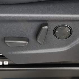 Foto inzerátu Ford Tourneo Custom 2.0 EcoBlue