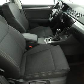 Foto inzerátu Škoda Superb 2.0 TDI