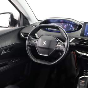 Foto inzerátu Peugeot 3008 1.5 BlueHDi