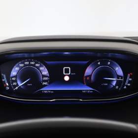 Foto inzerátu Peugeot 3008 1.5 BlueHDi