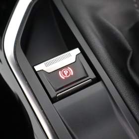 Foto inzerátu Peugeot 3008 1.5 BlueHDi