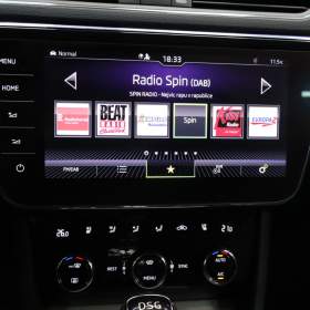 Foto inzerátu Škoda Superb 2.0 TSI