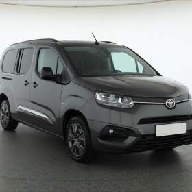 Fotka k inzerátu Toyota ProAce City Verso 1.2 T / 19591857