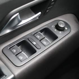 Foto inzerátu Volkswagen Amarok V6 3.0 TDI