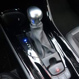 Foto inzerátu Toyota C-HR 1.8 Hybrid