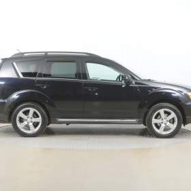 Foto inzerátu Mitsubishi Outlander 2.4 MIVEC