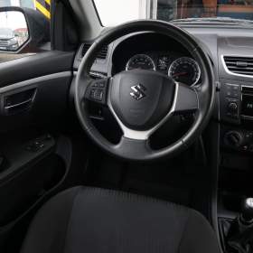 Foto inzerátu Suzuki Swift 1.2