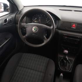 Foto inzerátu Škoda Octavia 1.6