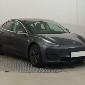 Fotka k inzerátu Tesla Model 3 Long Range 4WD 78kWh / 19648365