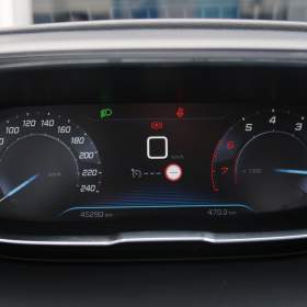 Foto inzerátu Peugeot 3008 1.2 PureTech