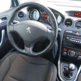 Foto inzerátu Peugeot 308 1.6 e-HDi