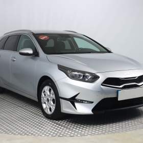 Kia Ceed 1.6 CRDi / 19654812