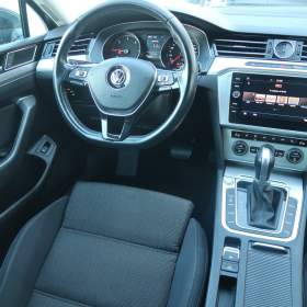 Foto inzerátu Volkswagen Passat 2.0 TDI