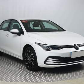 Foto inzerátu Volkswagen Golf 1.0 TSI