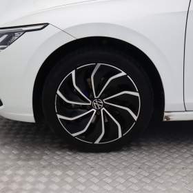 Foto inzerátu Volkswagen Golf 1.0 TSI