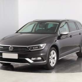 Foto inzerátu Volkswagen Passat 2.0 TDI