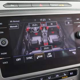 Foto inzerátu Volkswagen Passat 2.0 TDI