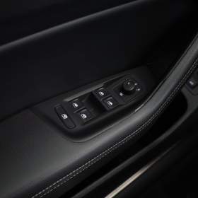 Foto inzerátu Volkswagen Passat 2.0 TDI