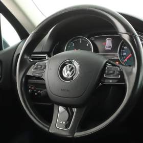 Foto inzerátu Volkswagen Touareg 3.0 TDI