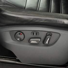 Foto inzerátu Volkswagen Touareg 3.0 TDI