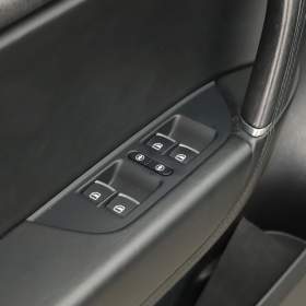 Foto inzerátu Volkswagen Touareg 3.0 TDI