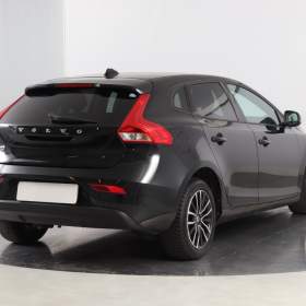 Foto inzerátu Volvo V40 2.0 D2