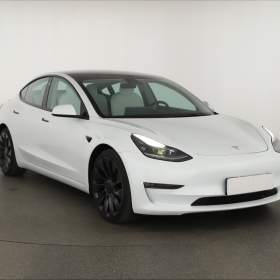Tesla Model 3 Performance 82kWh / 19655441