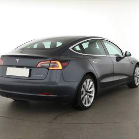 Foto inzerátu Tesla Model 3 Long Range 4WD 78kWh