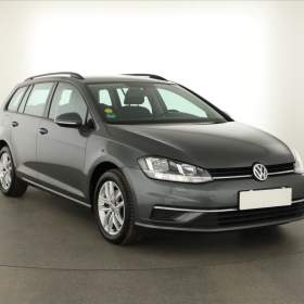 Foto inzerátu Volkswagen Golf 2.0 TDI