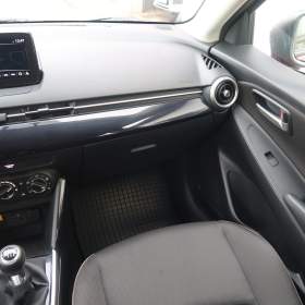 Foto inzerátu Mazda 2 1.5 16V