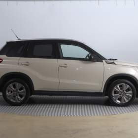 Foto inzerátu Suzuki Vitara 1.4 BoosterJet
