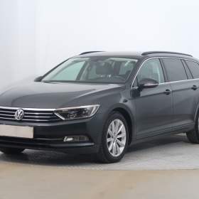 Foto inzerátu Volkswagen Passat 2.0 TDI