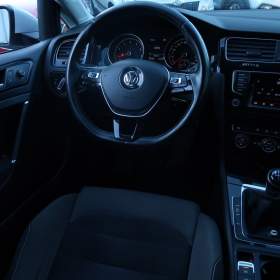 Foto inzerátu Volkswagen Golf 1.4 TSI