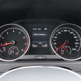 Foto inzerátu Volkswagen Golf 1.5 TSI