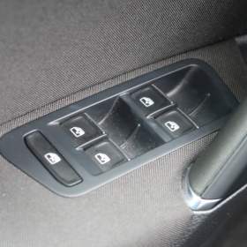 Foto inzerátu Volkswagen Golf 1.5 TSI