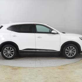 Foto inzerátu MG HS 1.5 TGI