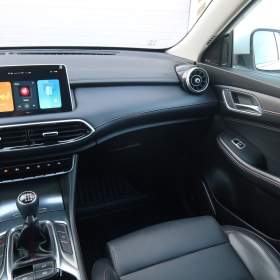 Foto inzerátu MG HS 1.5 TGI