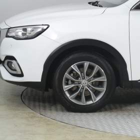 Foto inzerátu MG HS 1.5 TGI