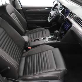 Foto inzerátu Volkswagen Passat 2.0 TDI