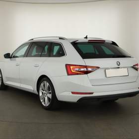 Foto inzerátu Škoda Superb 2.0 TDI